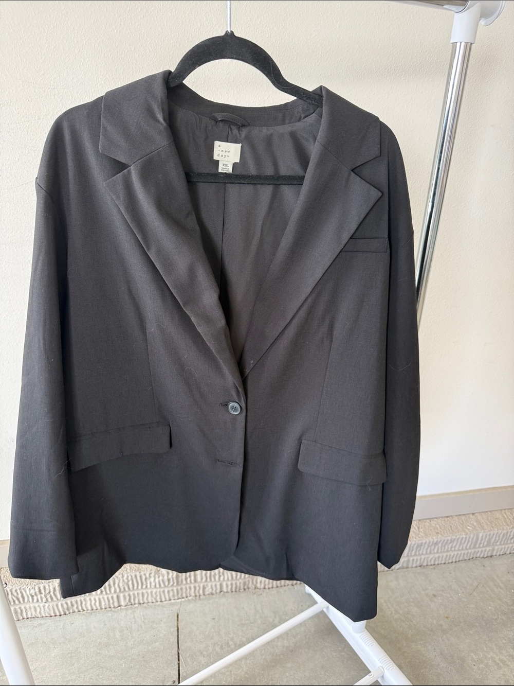 Women’s Black Double-Button Oversized Blazer